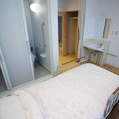 特別個室（シャワー・トイレ・洗面台・クローゼット完備）